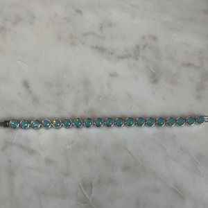 Swarovski touchstone crystal ice bracelet green